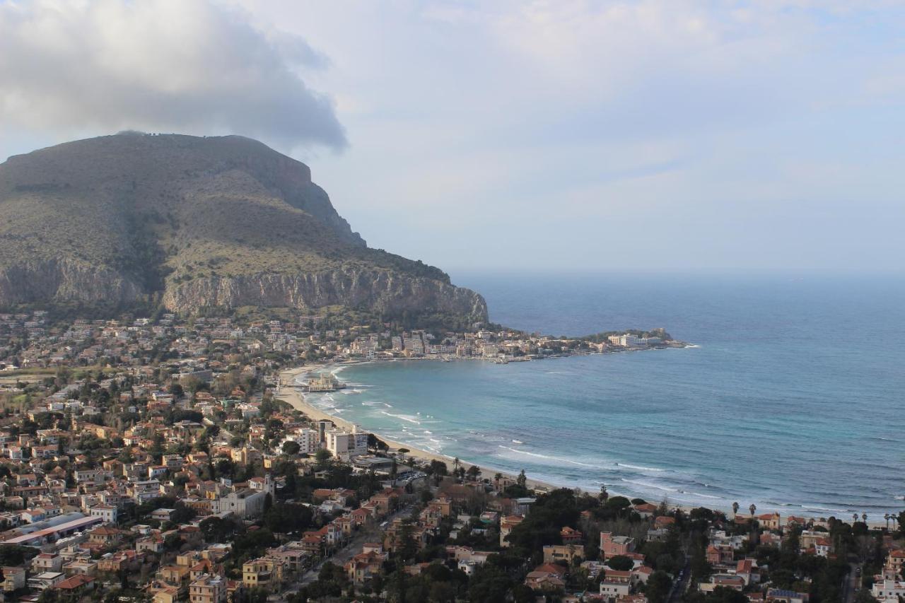 Da Sophie Villa Mondello Exterior foto